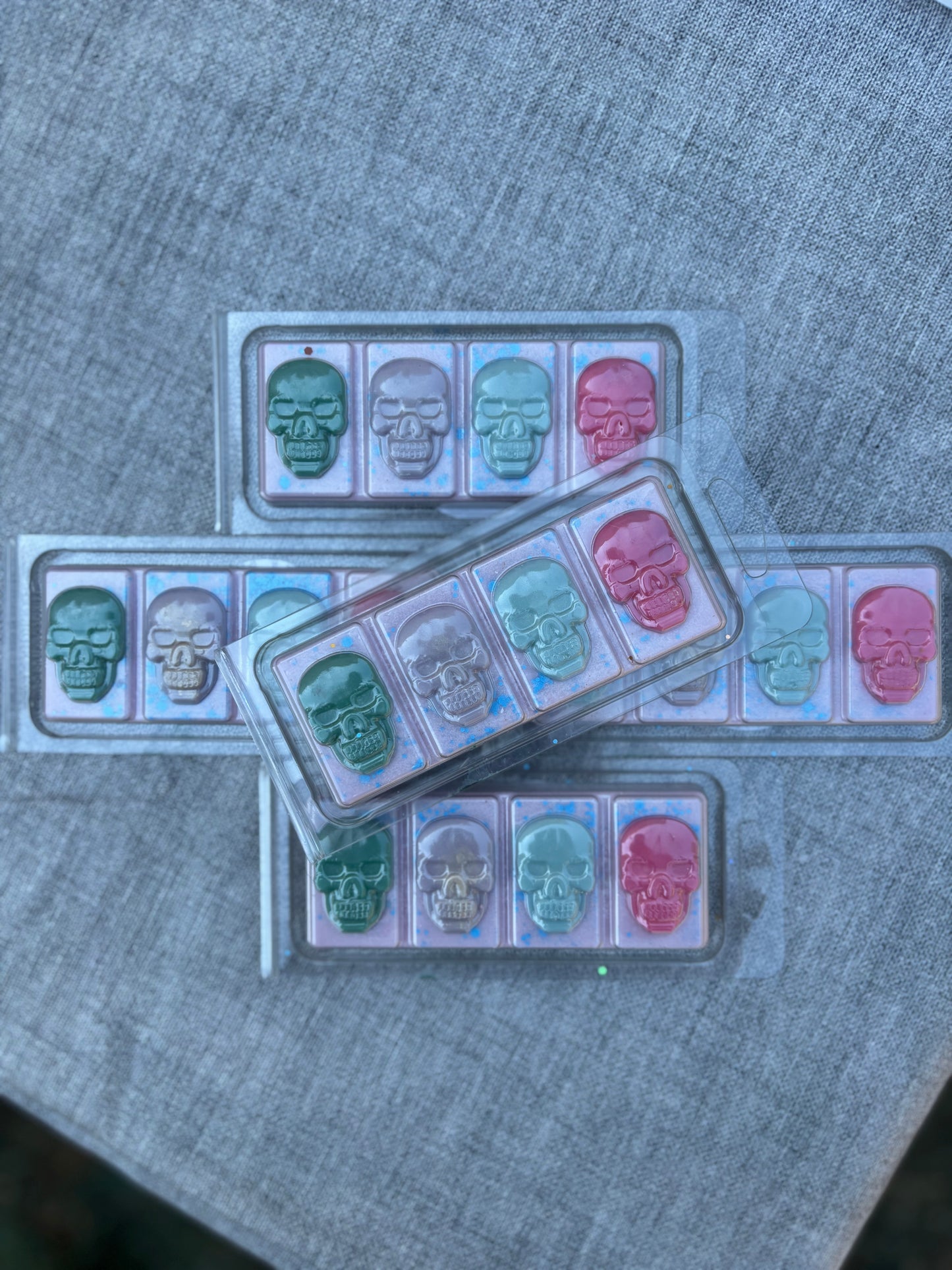 Skull snapbars π