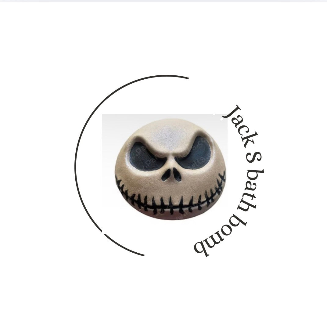 Jack skellington bath bomb