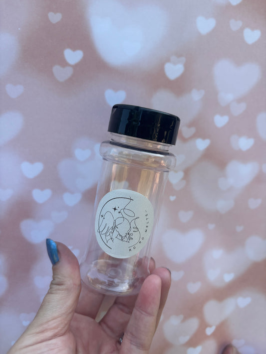 Carpet shaker bottle